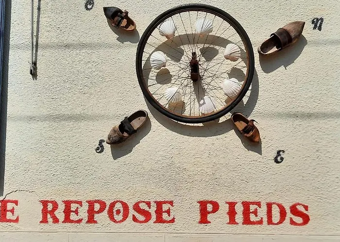 Le Repose Pieds Semesterbostad *